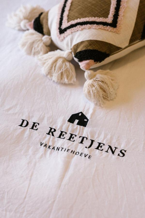 Hoeve De Reetjens - La Porcherie Билзен Экстерьер фото